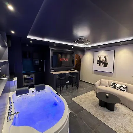 L'ecrin Beige - Immersive With Private Jacuzzi Champlan