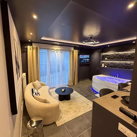 L'ecrin Beige - Immersive With Private Jacuzzi