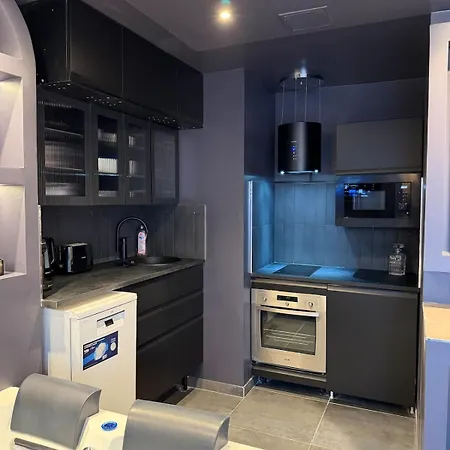 L'ecrin Beige - Immersive With Private Jacuzzi * Champlan