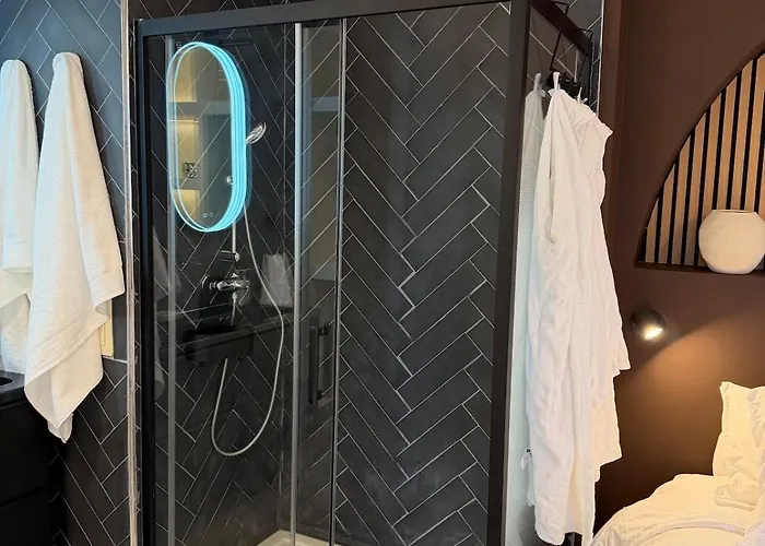 Apartamento L'ecrin Beige - Immersive With Private Jacuzzi