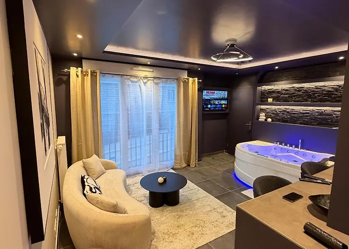 L'ecrin Beige - Immersive With Private Jacuzzi